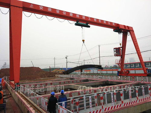 MHE型双小车电动葫芦门式起重机